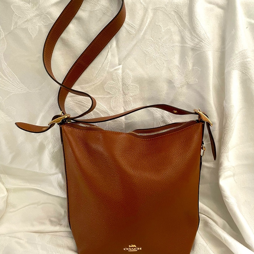 Classic Coach shoulder bag